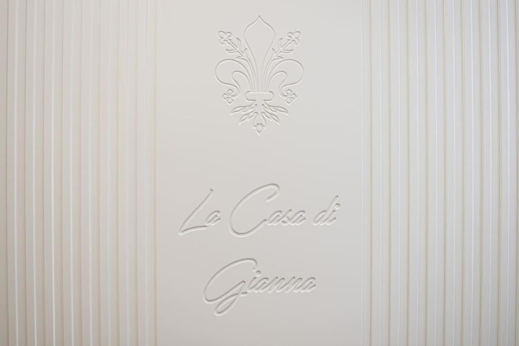 Keys Of Italy - Sgiuseppe 18 - Monolocale Intimo E Conveniente A Santa Croce Apartment Florence Ngoại thất bức ảnh